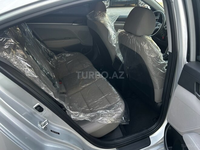 Hyundai Elantra 2016, 115,000 km - 2.0 л - Bakı