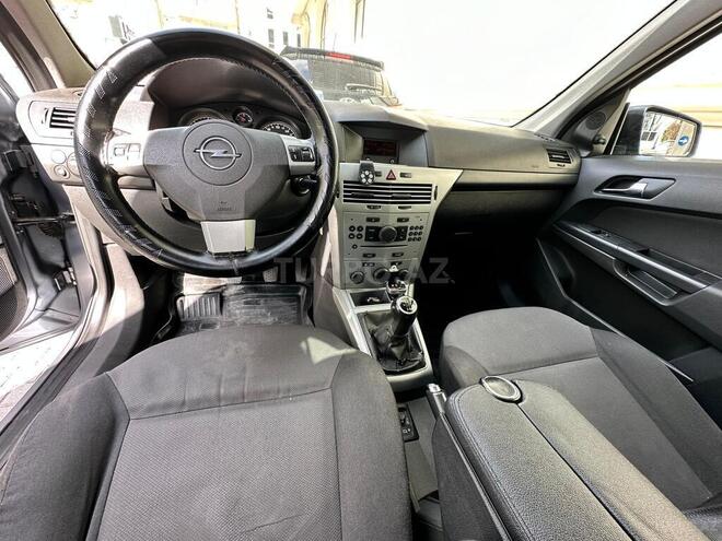 Opel Astra 2010, 275,000 km - 1.3 l - Bakı