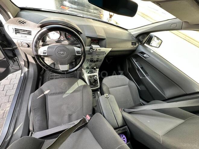 Opel Astra 2010, 275,000 km - 1.3 l - Bakı