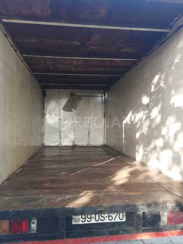 Isuzu NPR 66 P 2005, 178,427 km - 4.3 l - Qobustan