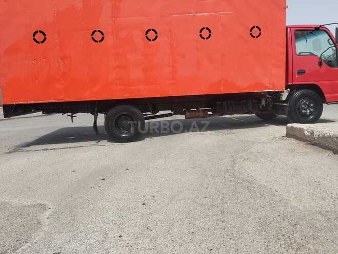 Isuzu NPR 66 P 2005, 178,427 km - 4.3 l - Qobustan