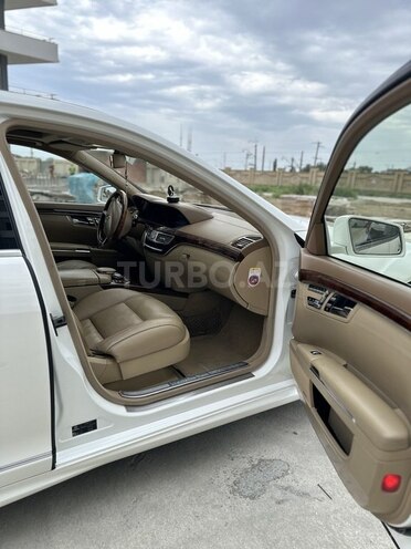 Mercedes S 550 2009, 230,000 km - 5.5 l - Bakı