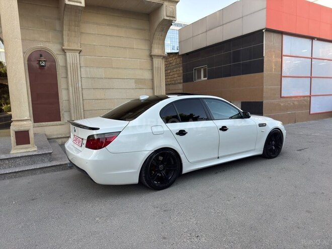 BMW 525-9