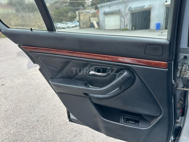 BMW 528 1997, 370,000 km - 2.8 l - Bakı