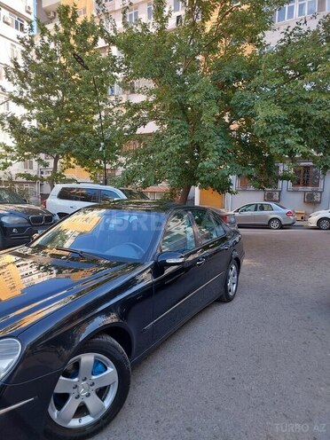 Mercedes E 220 d 2003, 380,000 km - 2.2 l - Bakı