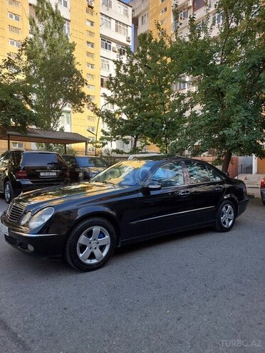 Mercedes E 220 d 2003, 380,000 km - 2.2 l - Bakı