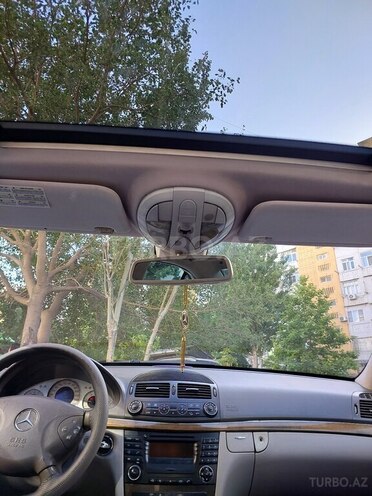 Mercedes E 220 d 2003, 380,000 km - 2.2 l - Bakı