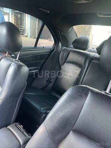 Mercedes C 240 2001, 346,000 km - 2.6 l - Bakı