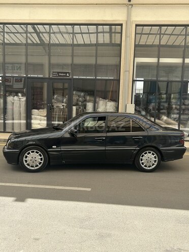 Mercedes C 220 d 1999, 374,045 km - 2.2 l - Bakı