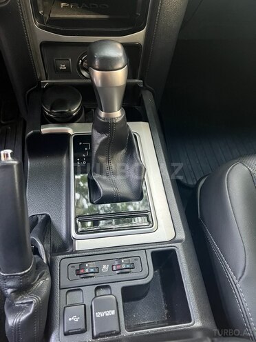 Toyota Land Cruiser Prado 2022, 70,610 km - 2.7 l - Bakı