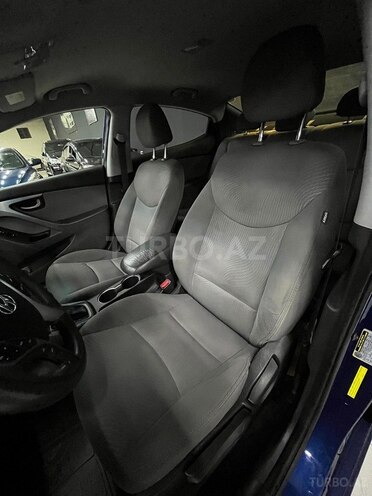 Hyundai Elantra 2015, 197,120 km - 1.8 l - Sumqayıt