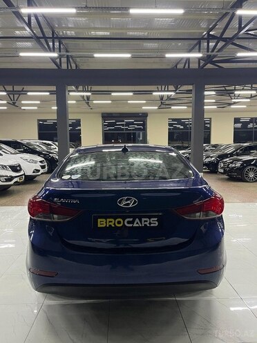 Hyundai Elantra 2015, 197,120 km - 1.8 l - Sumqayıt