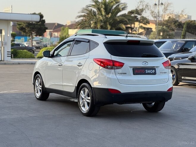 Hyundai ix35 2010, 189,000 km - 2.0 l - Bakı