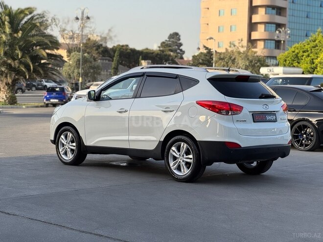 Hyundai ix35 2010, 189,000 km - 2.0 l - Bakı