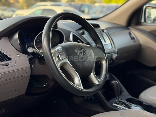 Hyundai ix35 2010, 189,000 km - 2.0 l - Bakı
