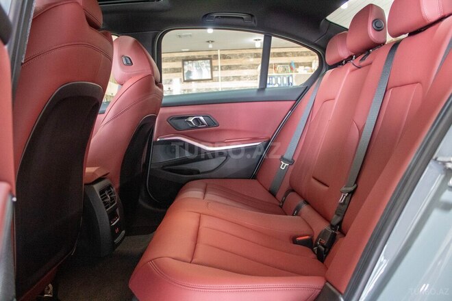 BMW 330-16