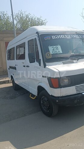 Mercedes 208 D 1993, 284,947 km - 2.3 л - Gəncə