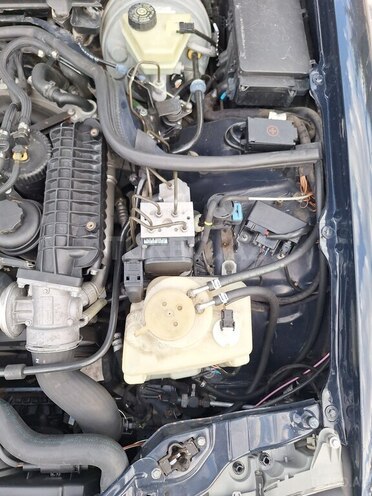 Mercedes E 220 d 1999, 558,580 km - 2.2 л - Şəki