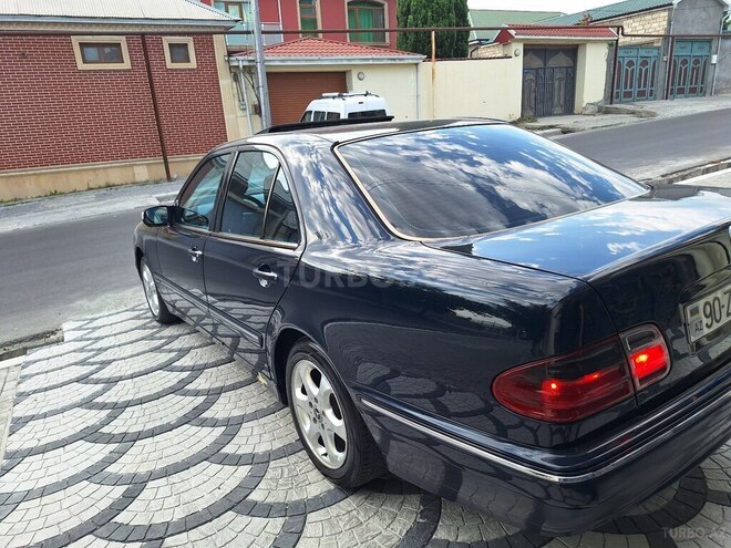 Mercedes E 220 d 1999, 558,580 km - 2.2 л - Şəki