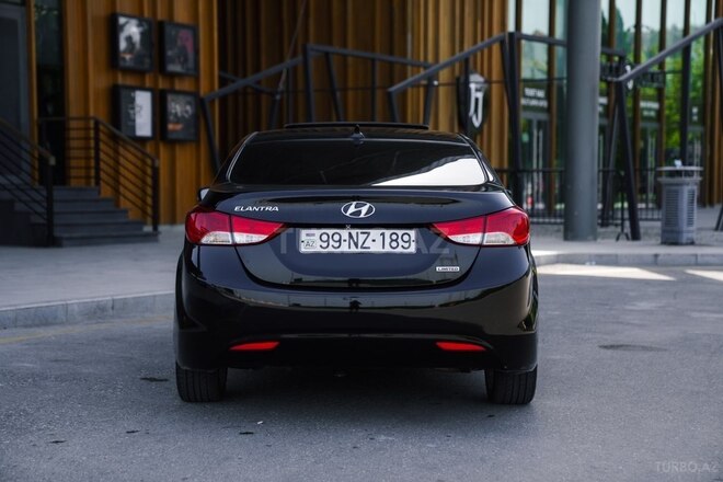 Hyundai Elantra 2013, 189,198 km - 1.8 l - Bakı