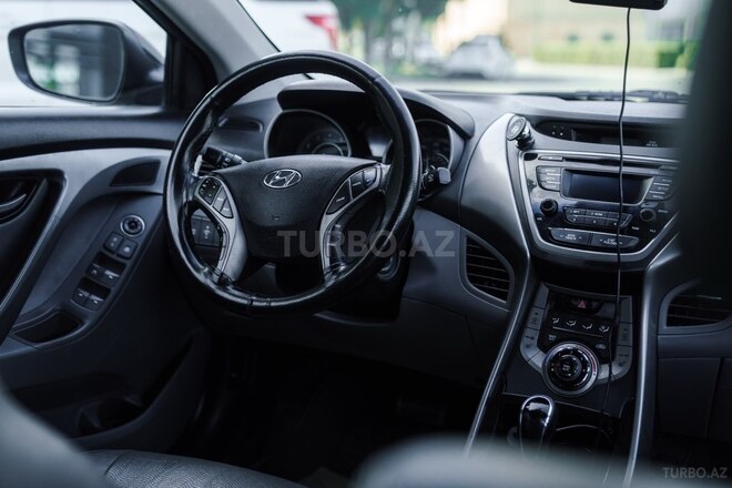 Hyundai Elantra 2013, 189,198 km - 1.8 l - Bakı