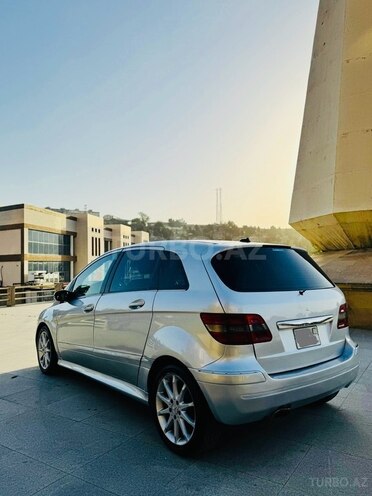 Mercedes B 170 2006, 235,684 km - 1.7 l - Bakı