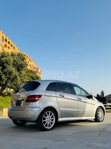 Mercedes B 170 2006, 235,684 km - 1.7 l - Bakı