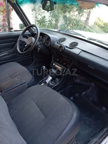 LADA (VAZ) 2106 1990, 80,000 km - 1.3 л - Ucar
