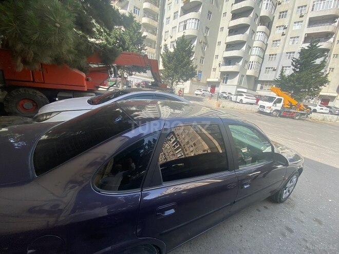 Opel Vectra 1996, 300,000 km - 1.6 l - Bakı