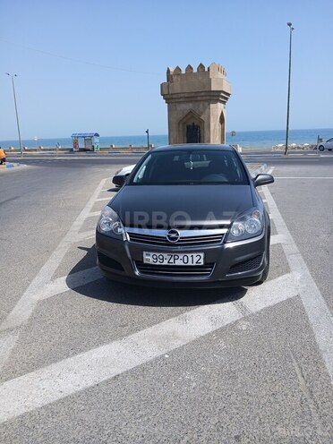 Opel Astra 2009, 127,000 km - 1.3 l - Sumqayıt