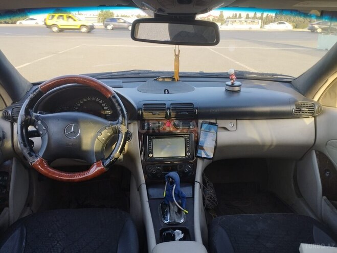 Mercedes C 240 2000, 485,000 km - 2.4 l - Bakı