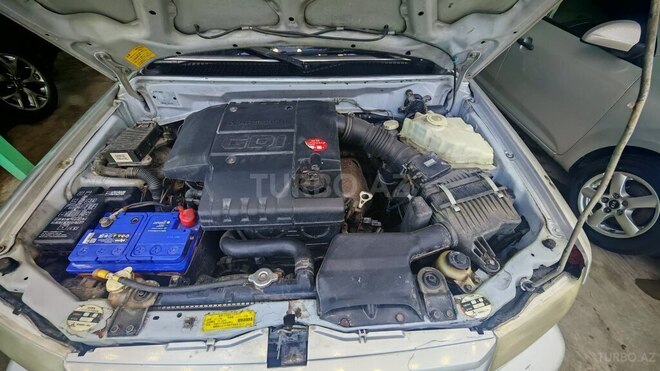 Mitsubishi Pajero io 2002, 269,000 km - 2.0 l - Gəncə