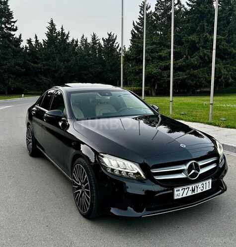 Mercedes C 200 d 2018, 97,000 km - 2.0 l - Bakı
