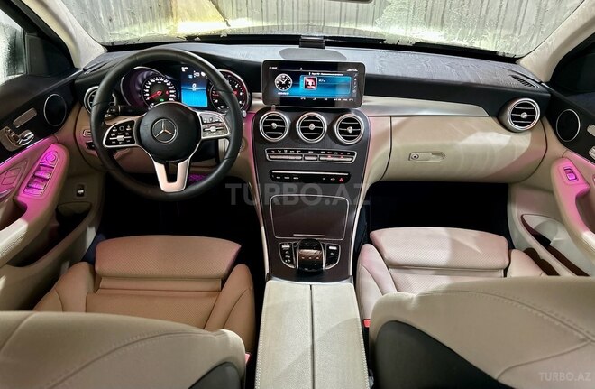 Mercedes C 200 d 2018, 97,000 km - 2.0 l - Bakı