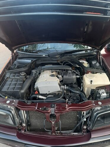 Mercedes C 180 1997, 280,000 km - 2.2 л - Gəncə