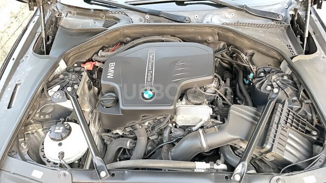 BMW 528 2014, 170,000 km - 2.0 l - Masallı