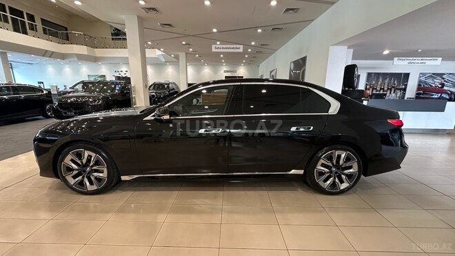 BMW 750e xDrive 2023, 12,000 km - 3.0 l - Bakı