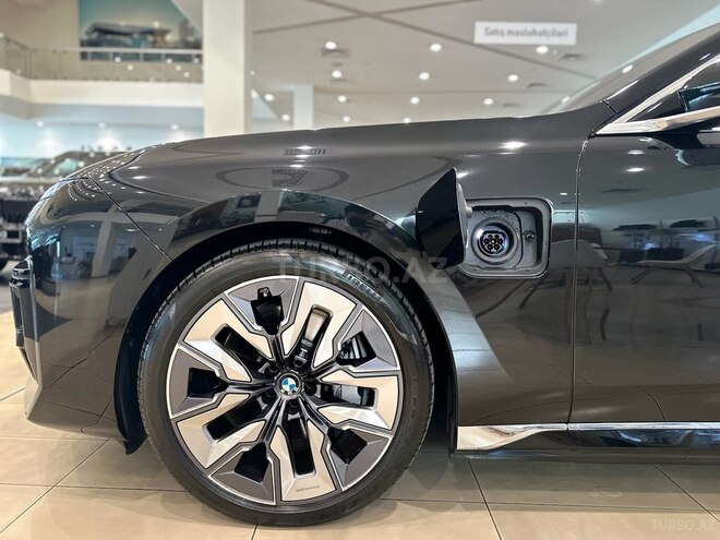 BMW 750e xDrive 2023, 12,000 km - 3.0 l - Bakı
