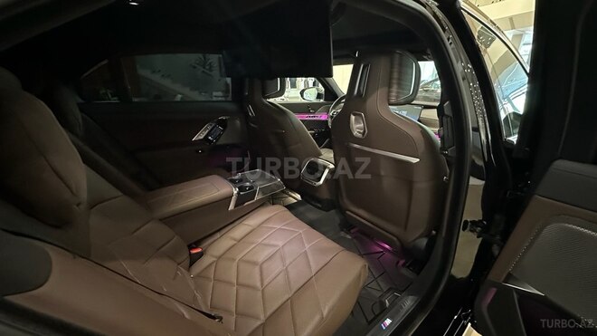 BMW 750e xDrive 2023, 12,000 km - 3.0 l - Bakı