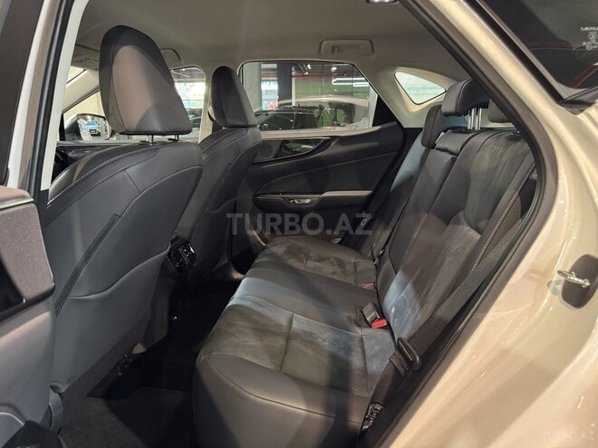 Lexus NX 200 2022, 8,700 km - 2.0 l - Bakı