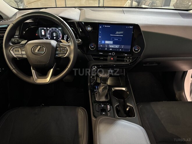 Lexus NX 200 2022, 8,700 km - 2.0 l - Bakı