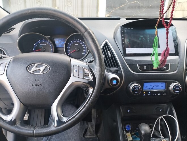 Hyundai ix35 2010, 278,000 km - 2.4 l - Bakı