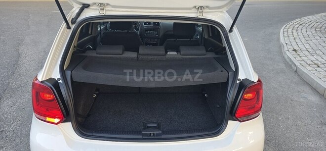 Volkswagen Polo 2012, 140,000 km - 1.4 л - Bakı