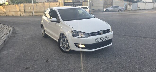 Volkswagen Polo 2012, 140,000 km - 1.4 л - Bakı