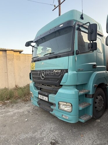Mercedes Axor 1840 2009, 45,313 km - 12.0 л - Bakı
