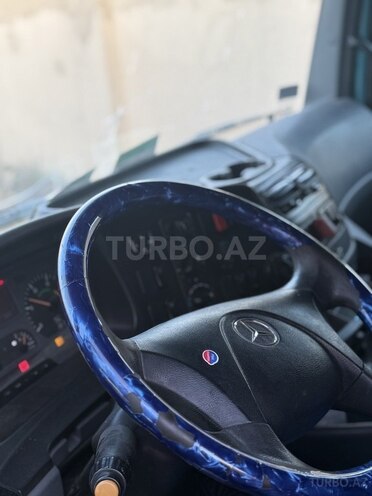 Mercedes Axor 1840 2009, 45,313 km - 12.0 л - Bakı