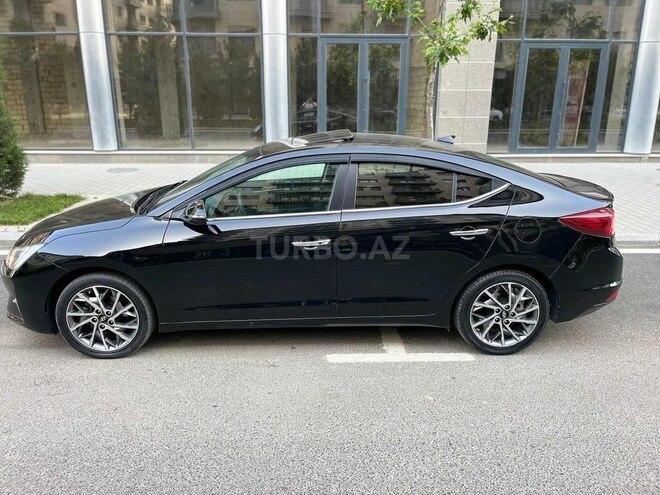 Hyundai Accent 2020, 118,000 km - 2.0 l - Bakı