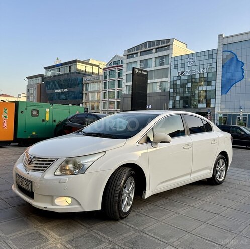 Toyota Avensis 2010, 208,000 km - 2.0 л - Bakı