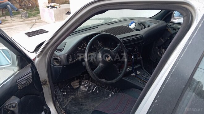 BMW 525 1991, 300,000 km - 2.5 l - Sumqayıt