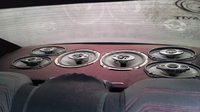 BMW 525 1991, 300,000 km - 2.5 l - Sumqayıt